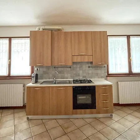 Richi Rent 01 בית נופש ורונה